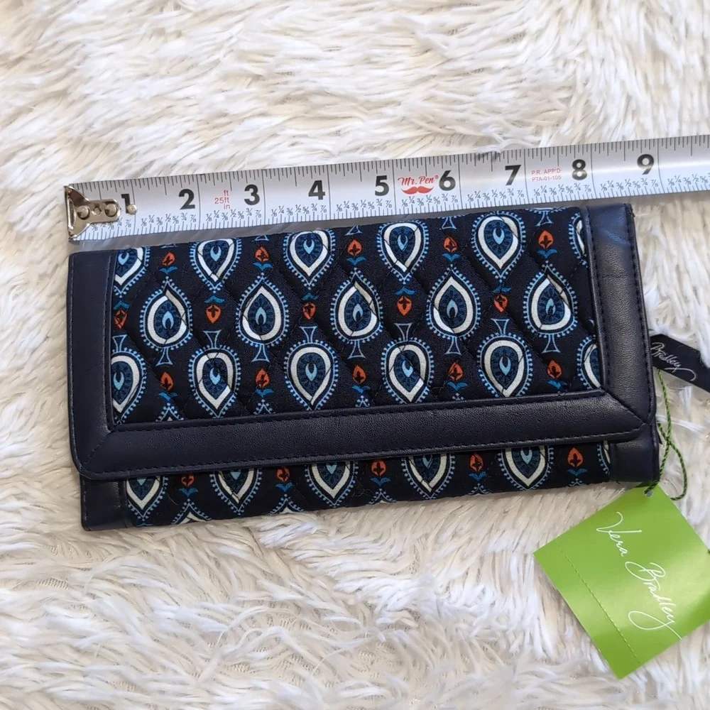 NWT $48 Vera Bradley Blue Marrakesh Motifs Quilted Fabric Trifold Wallet - Picture 5 of 6